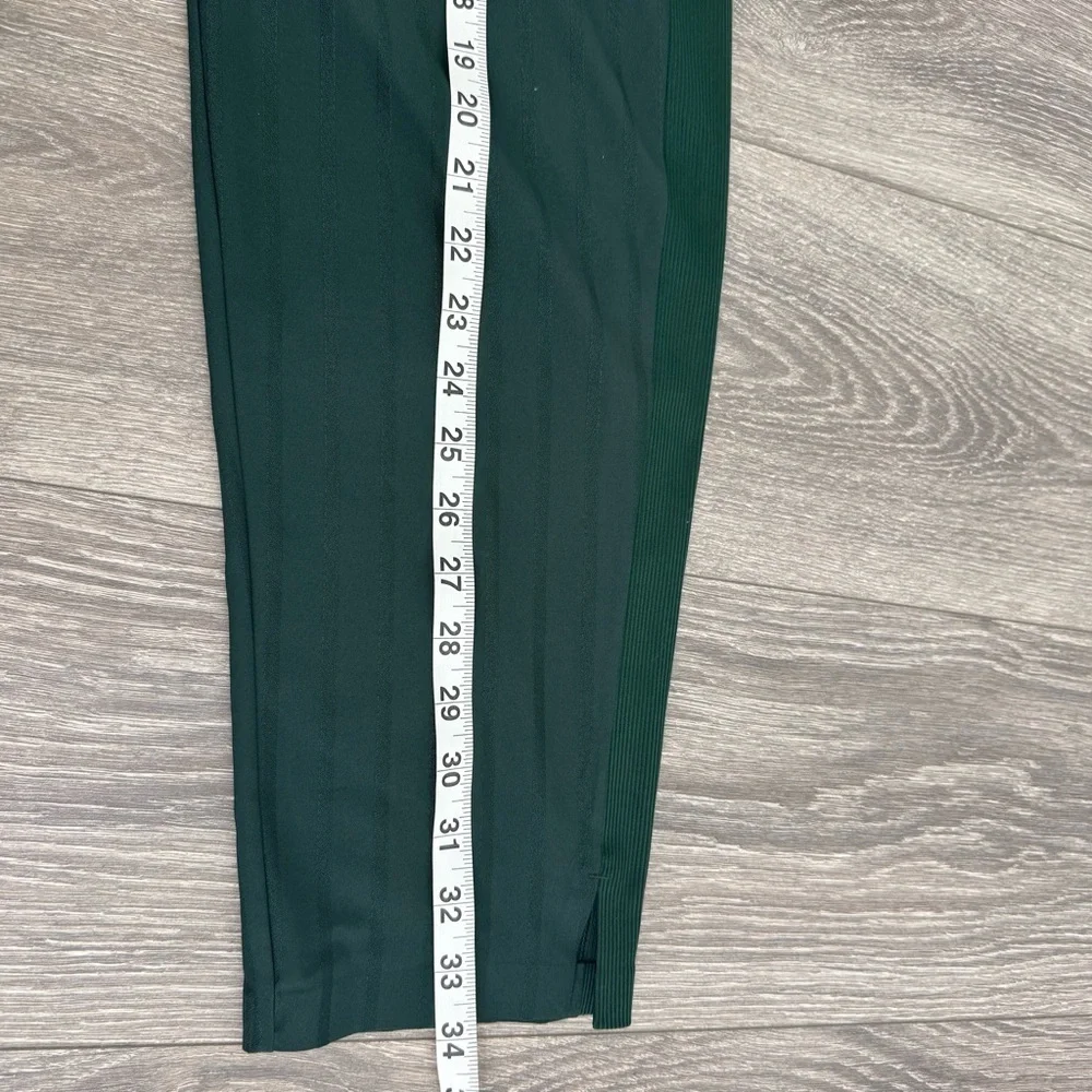 Athleta Brooklyn Ankle Pant Emerald Green Stripe Size 2 Petite Travel Work - Picture 16 of 16